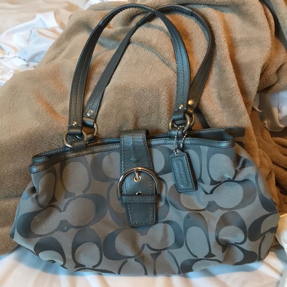 Coach purse - Picture 1 of 2